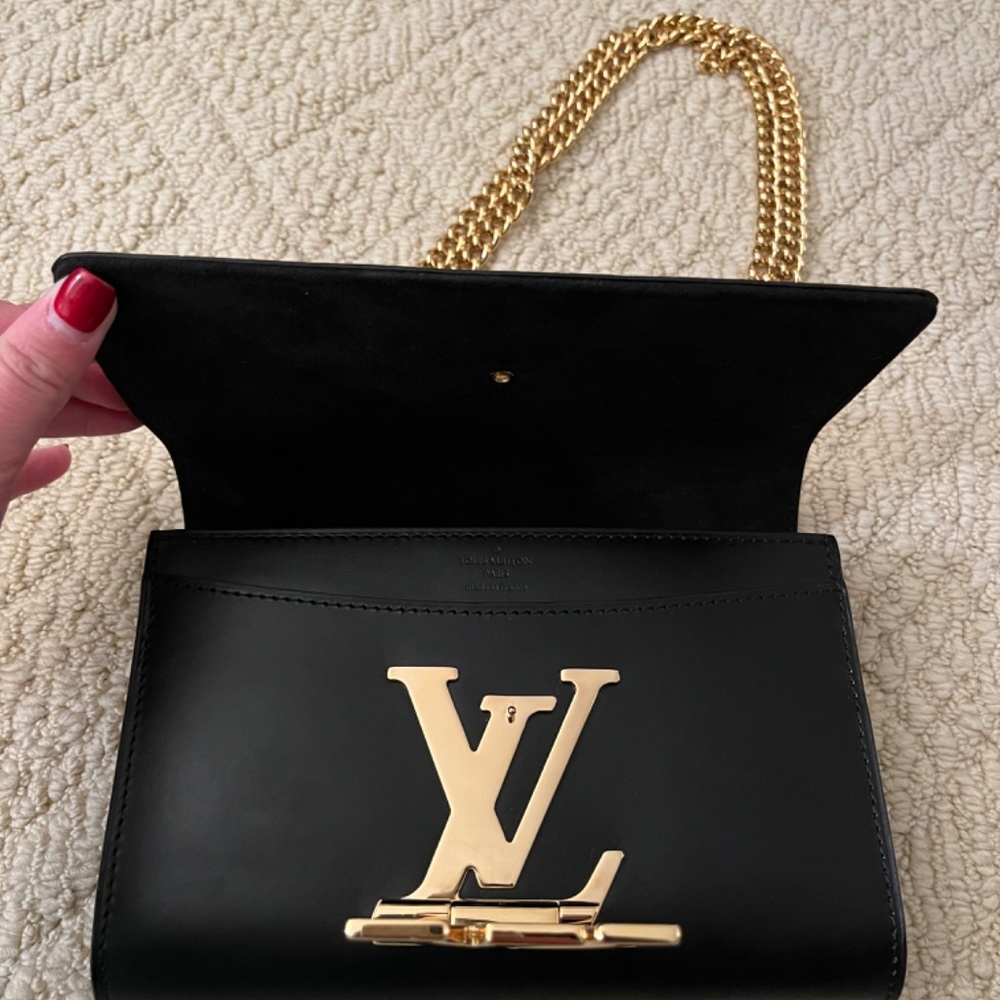 Louis Vuitton Chain Louise MM in black - Picture 2 of 13